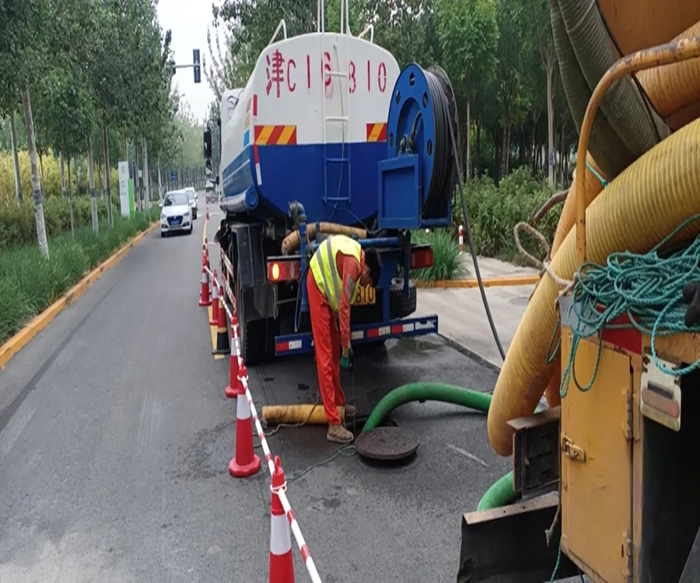 津南市政管网清淤